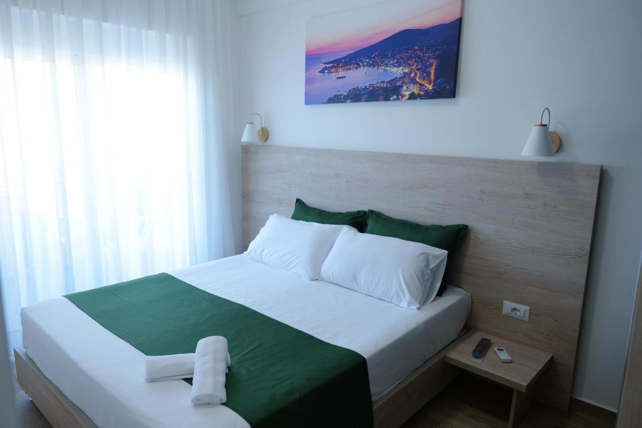 Sarandaview Hotel Kültér fotó