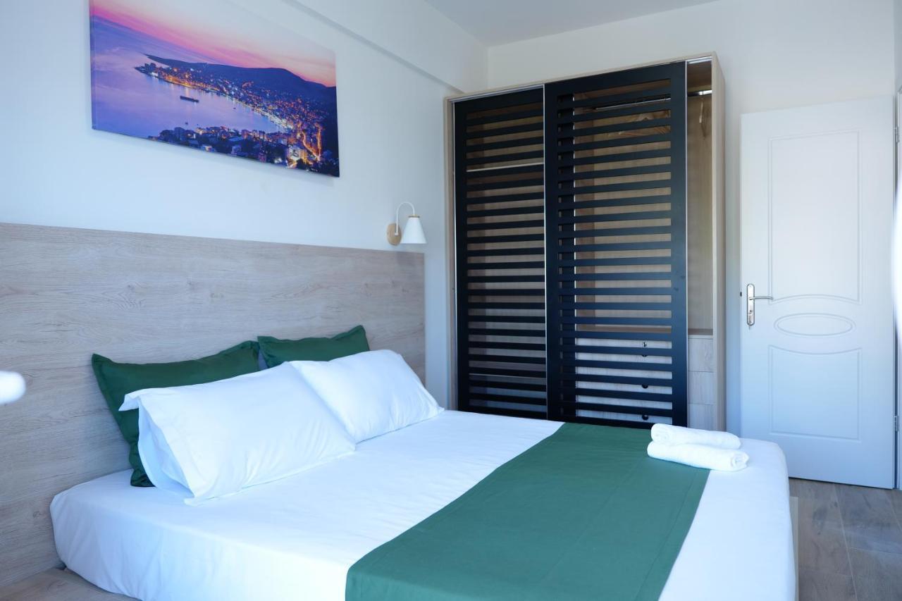 Sarandaview Hotel Kültér fotó