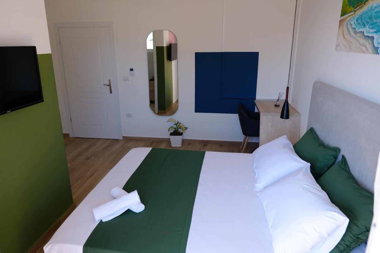 Sarandaview Hotel Kültér fotó