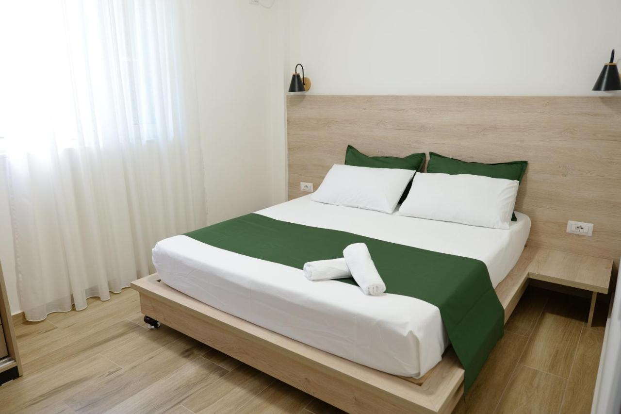 Sarandaview Hotel Kültér fotó