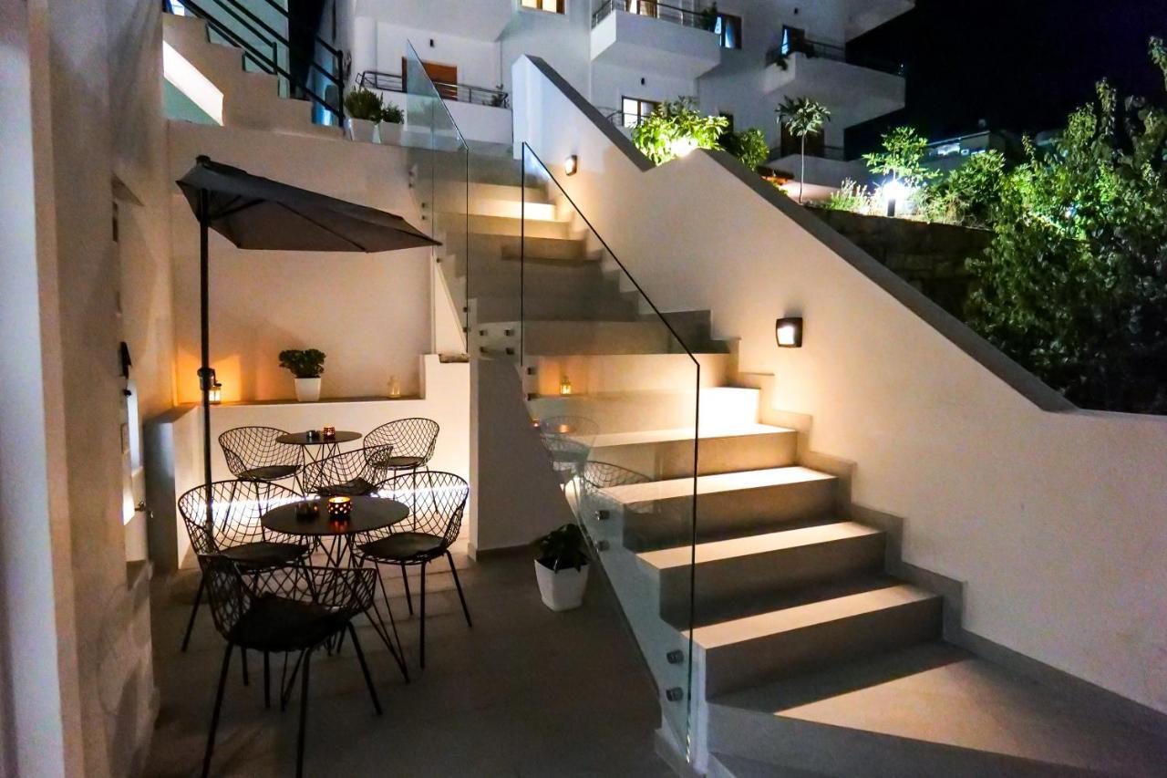 Sarandaview Hotel Kültér fotó
