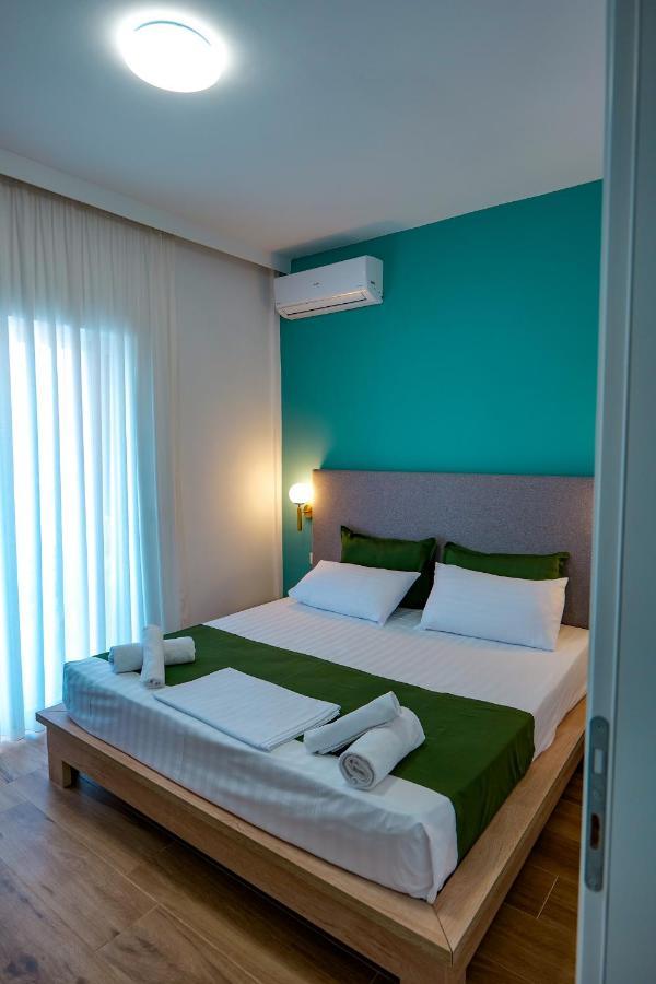 Sarandaview Hotel Kültér fotó