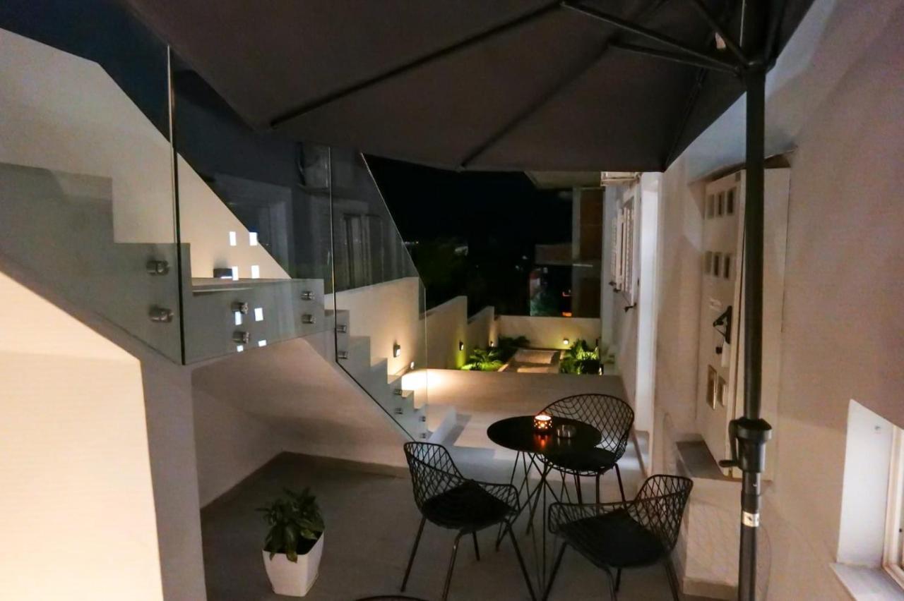 Sarandaview Hotel Kültér fotó