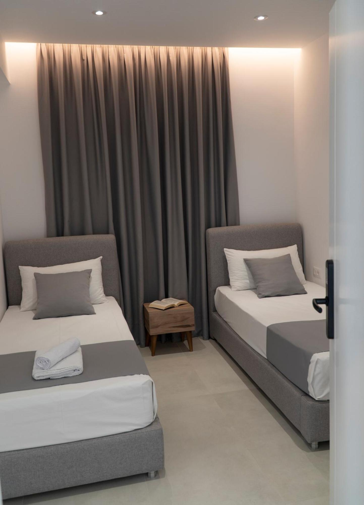 Sarandaview Hotel Kültér fotó