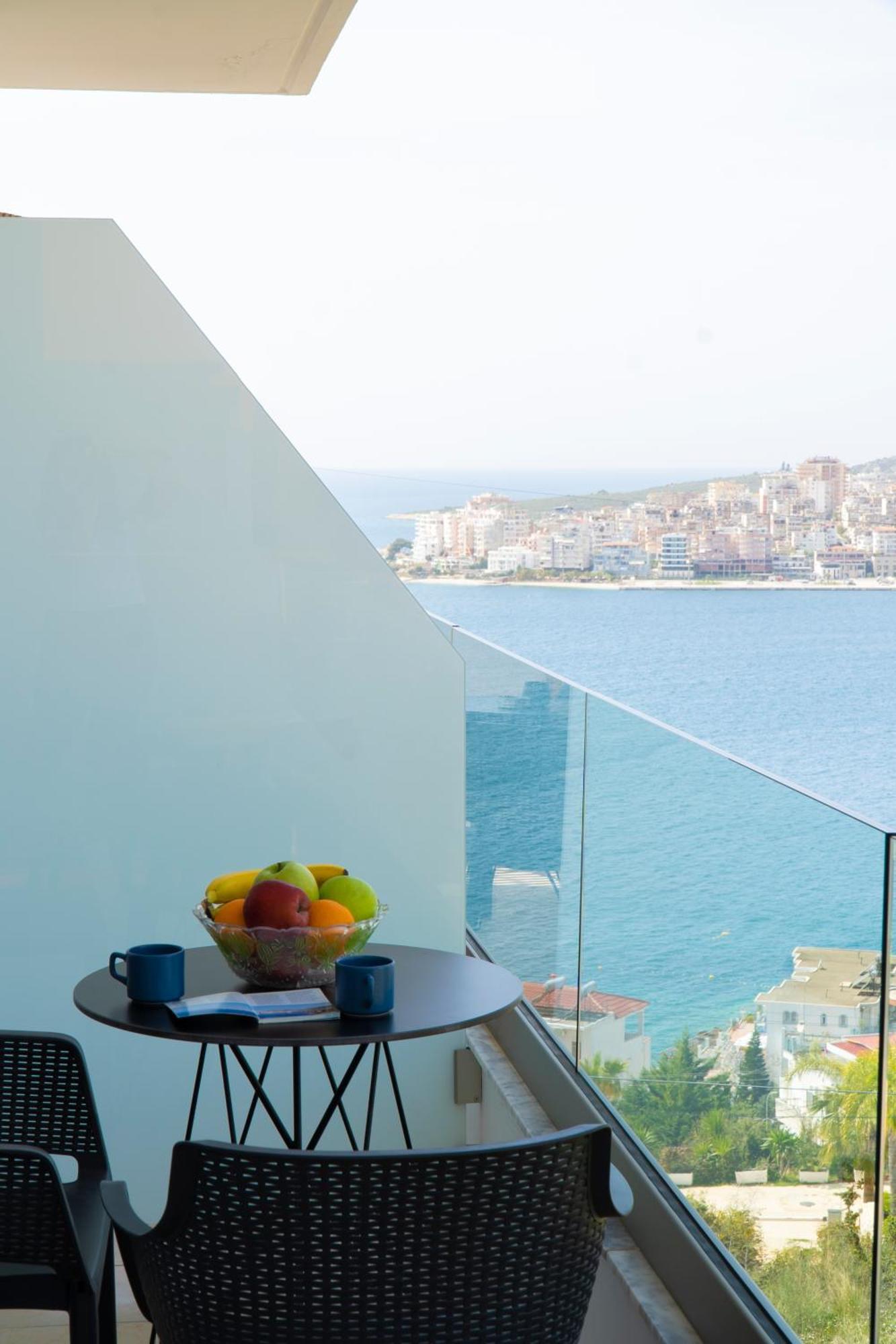Sarandaview Hotel Kültér fotó