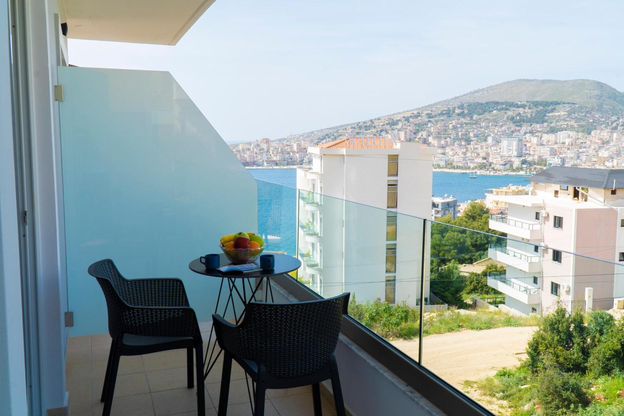 Sarandaview Hotel Kültér fotó