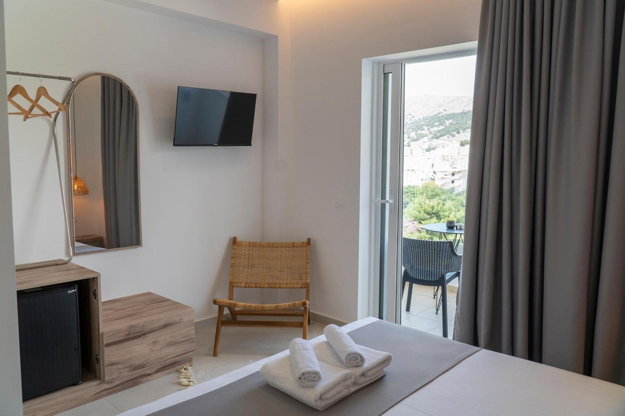 Sarandaview Hotel Kültér fotó